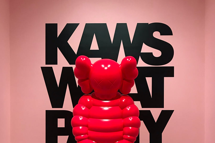 Kaws wallpaper layout